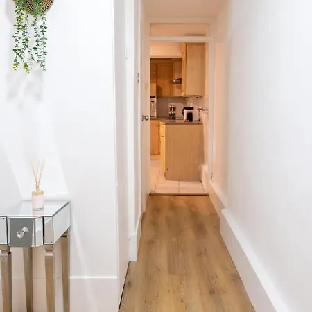 Stylish 2 Bedrooms Little Venice - 44 London Exterior photo